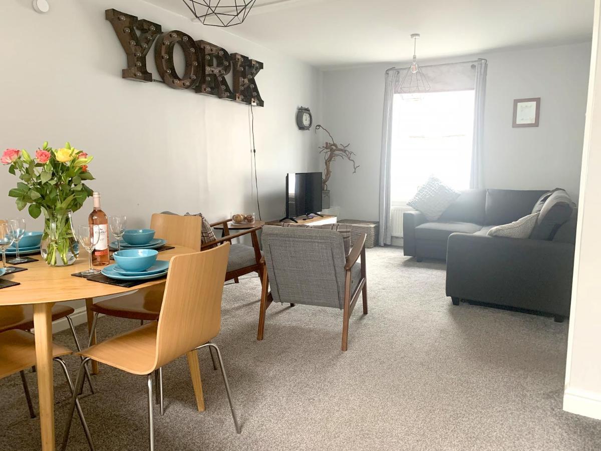Stay In The Heart Of York At The Hampden - Free Parking - York Holiday Home Εξωτερικό φωτογραφία