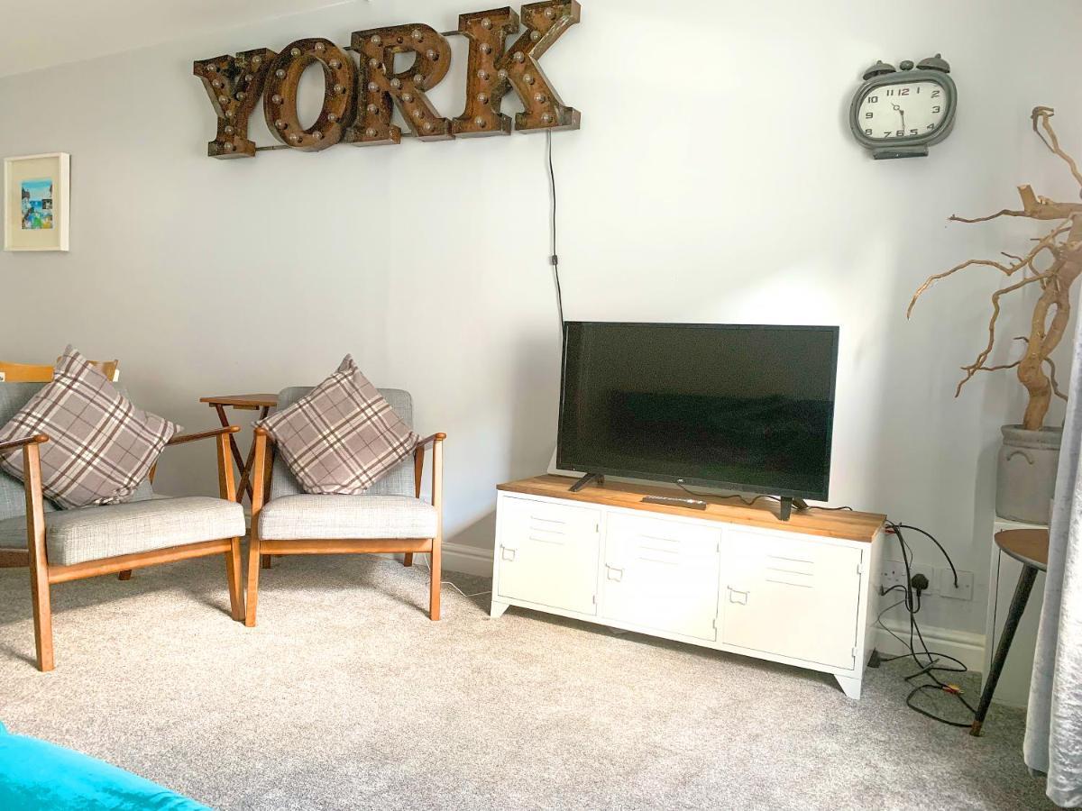 Stay In The Heart Of York At The Hampden - Free Parking - York Holiday Home Εξωτερικό φωτογραφία