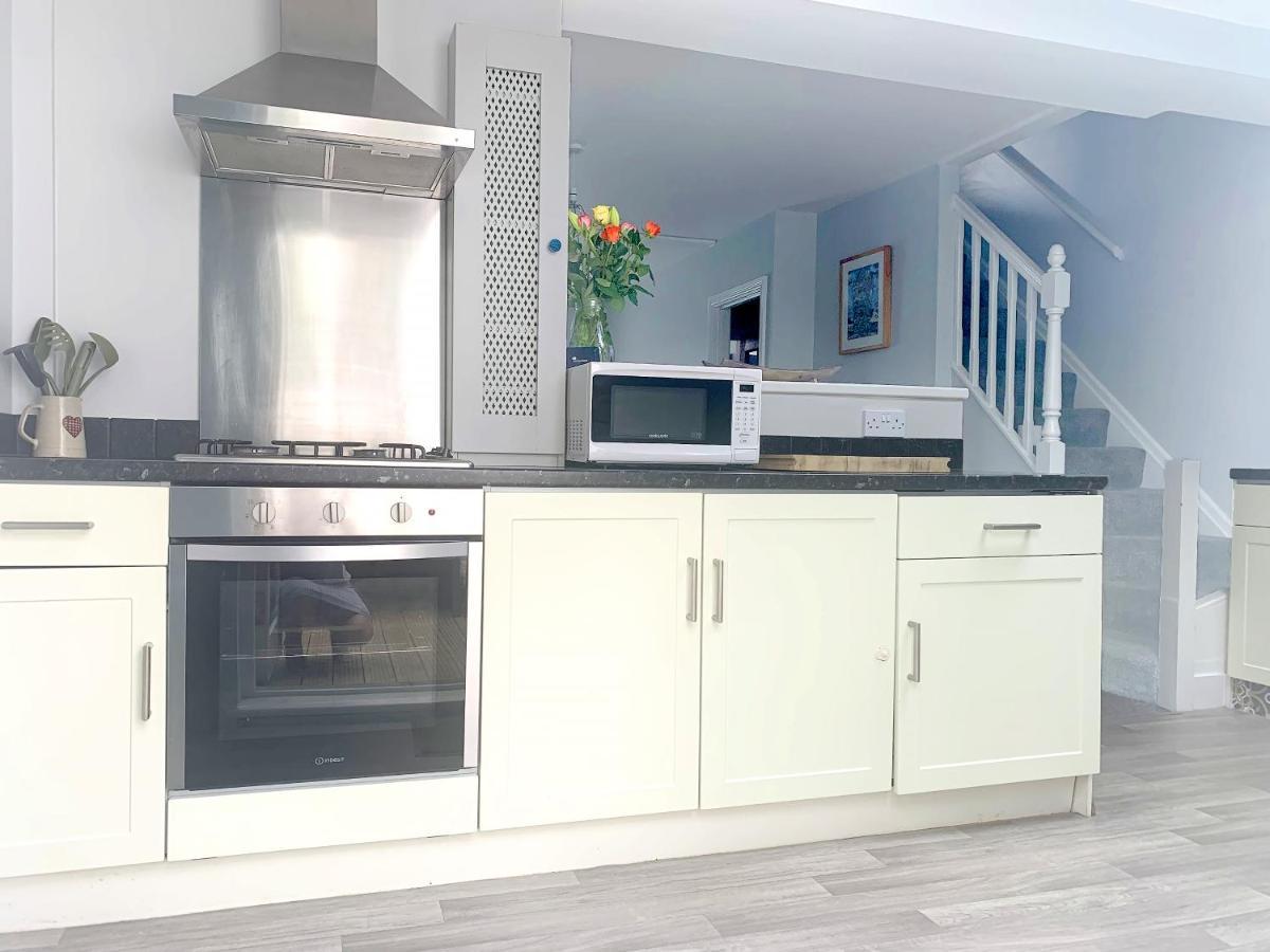 Stay In The Heart Of York At The Hampden - Free Parking - York Holiday Home Εξωτερικό φωτογραφία